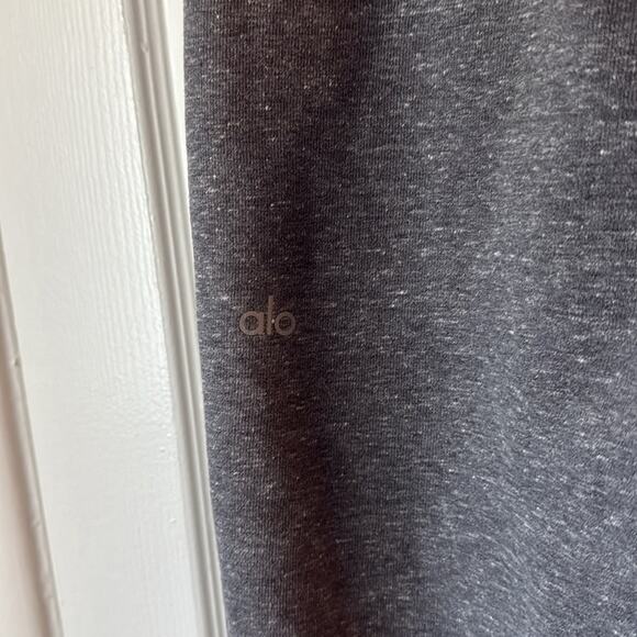 Alo Men's Triumph Restore Sweatpants Grey Triblend size small NWT - Picture 8 of 8